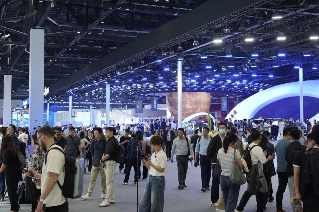 现场直击2026北京车展：恰逢其时启新程，汽车产业全速向新